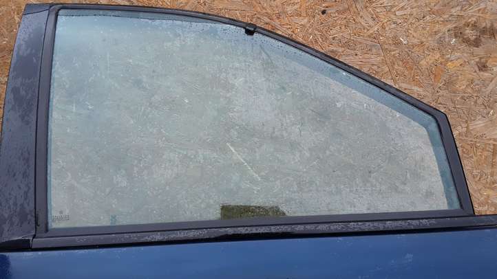 Chrysler Voyager (2001 - 2004)  E643R00049 Основное стекло передних дверей (четырехдверного автомобиля)