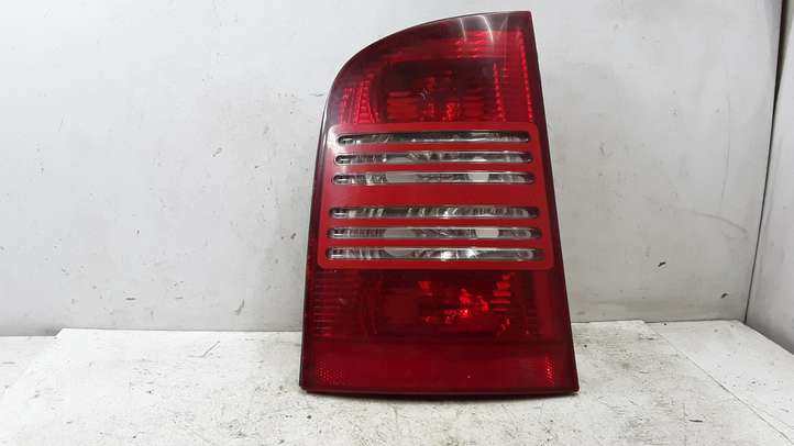 Skoda Octavia Mk1 (1U) (1996 - 2004)  1U9945095 Задний фонарь в кузове