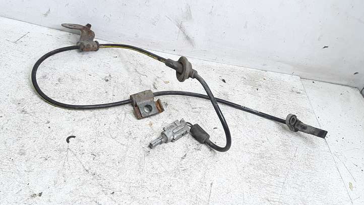 Subaru Legacy (2003 - 2009)  27540AG11 Передний датчик тормозов ABS