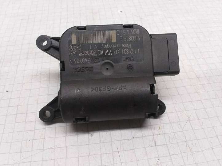 Volkswagen Golf V (2003 - 2009)  1K0907511D Двигатель задвижки потока воздуха