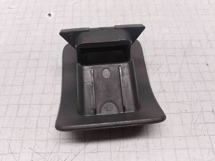 Volkswagen Golf V (2003 - 2009)  1K0887233 Заглушка, крышка ISOFIX