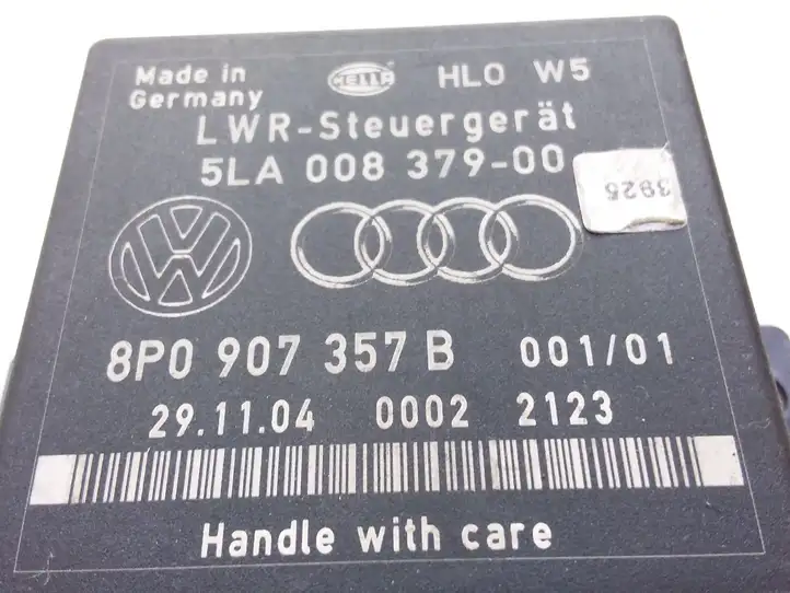 Audi A4 S4 B7 8E 8H (2004 - 2009) 8P0907357B Блок управления светом — фото 2
