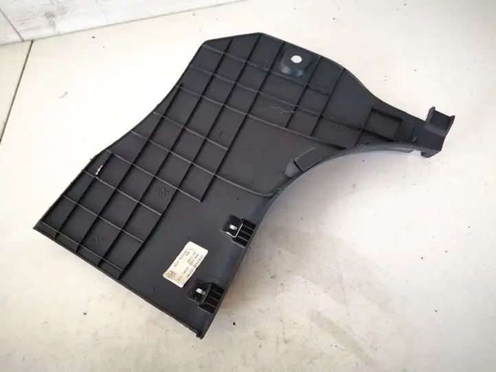 Hyundai i30 (2007 - 2012)  858242r000 Другая деталь салона