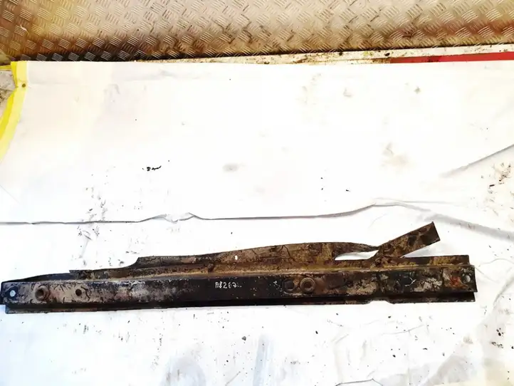 Renault Trafic II (X83) (2002 - 2014)   Другая внешняя деталь