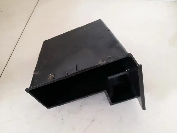 Volkswagen Touran I (2003 - 2010) 1t0863071 Прочие детали салона — фото 3