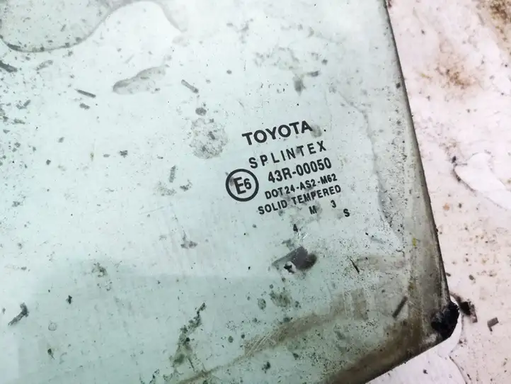 Toyota Avensis T250 (2003 - 2006) Стекло передней двери — фото 2