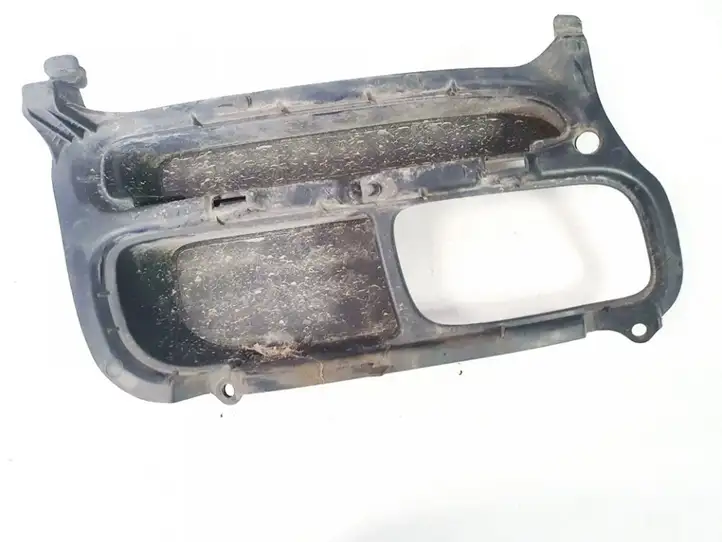 Toyota Avensis T250 (2006 - 2009) 5212705020 Нижняя решетка переднего бампера — фото 1