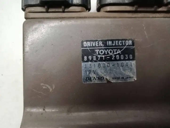 Toyota Corolla Verso E121 (2001 - 2004) 8987120030 Блок управления форсунками — фото 3