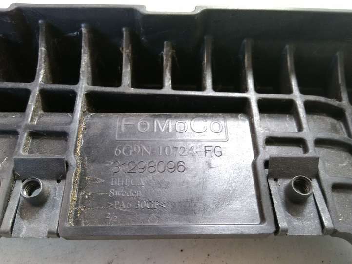 Land Rover Range Rover Evoque (2011 - 2015)  6G9N10724FG Другая деталь отсека двигателя