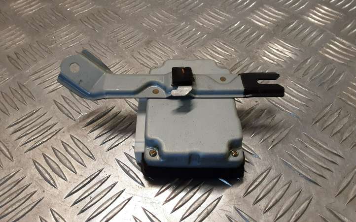 Toyota Land Cruiser (HDJ90) (1996 - 2002)  8954060100 Блок управления ABS