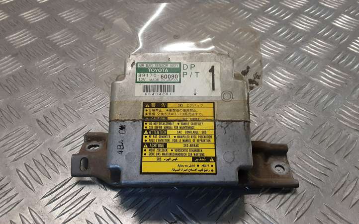 Toyota Land Cruiser (HDJ90) (1996 - 2002)  8917060090 Блок управления надувных подушек