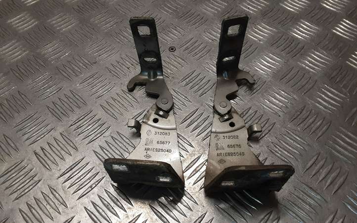 Renault Trafic II (X83) (2002 - 2014)  312082 Петля (петли) капота