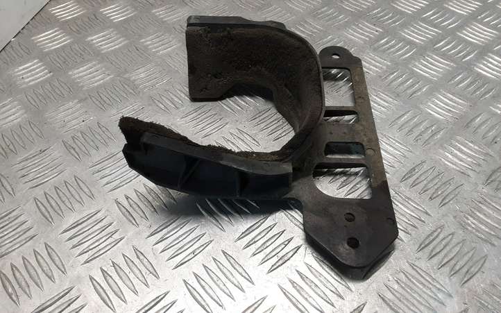 Audi A4 (2007 - 2011)  8K0863187B Защита дна передней ходовой части