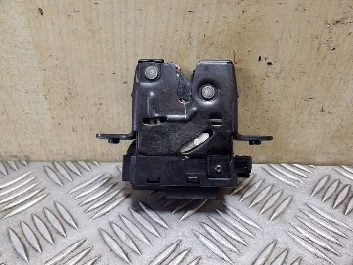 Nissan Qashqai (2006 - 2010)  90502AV70A Замок задней крышки
