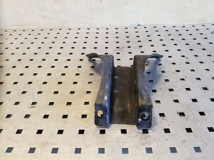 Nissan Qashqai (2006 - 2010)  62552JD00A Верхняя часть панели радиаторов (телевизора)