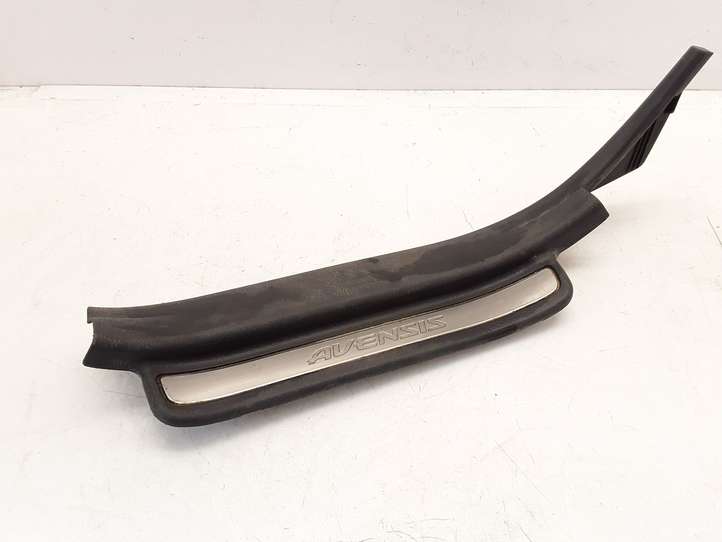 Toyota Avensis T250 (2006 - 2009)  6791805050 Отделка заднего порога (внутренняя)