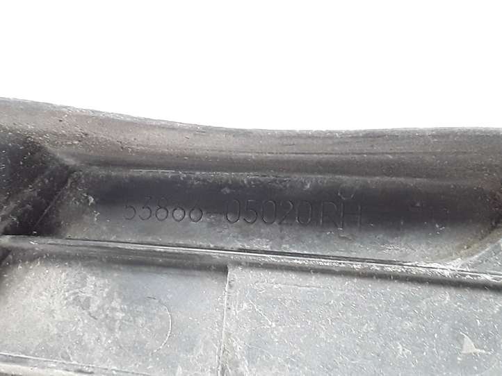 Toyota Avensis T250 (2006 - 2009)  5386605020 Накладка на крыло