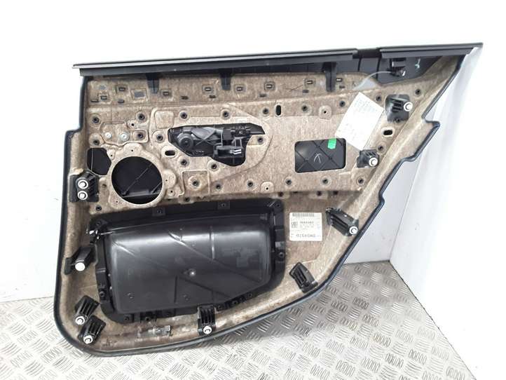 BMW 5 F10 F11 (2009 - 2016)  51429171949 Обшивка задней двери