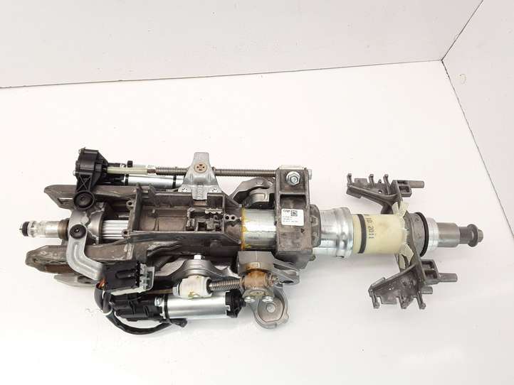 BMW 5 F10 F11 (2009 - 2016)  6788155 Ось рулевого колеса