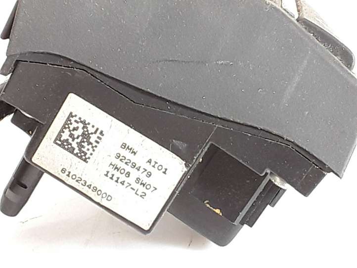 BMW 5 F10 F11 (2009 - 2016)  9229479 Кнопки рулевого колеса