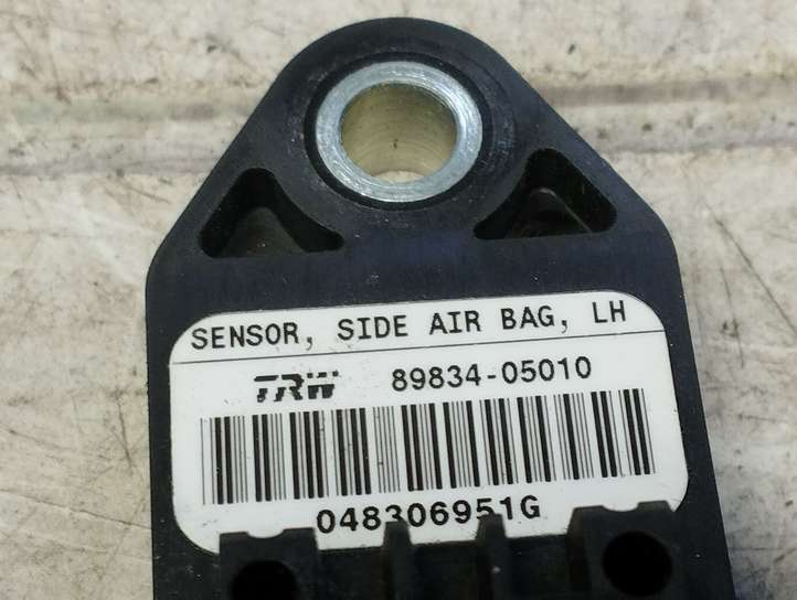 Toyota Avensis T250 (2003 - 2006)  8983405010 Датчик удара надувных подушек