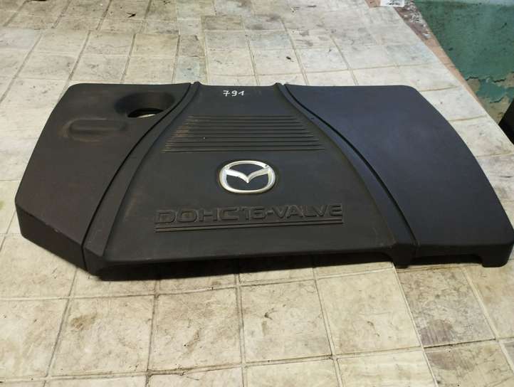 Mazda 3 (2003 - 2006)  L372102F1 Крышка двигателя (отделка)