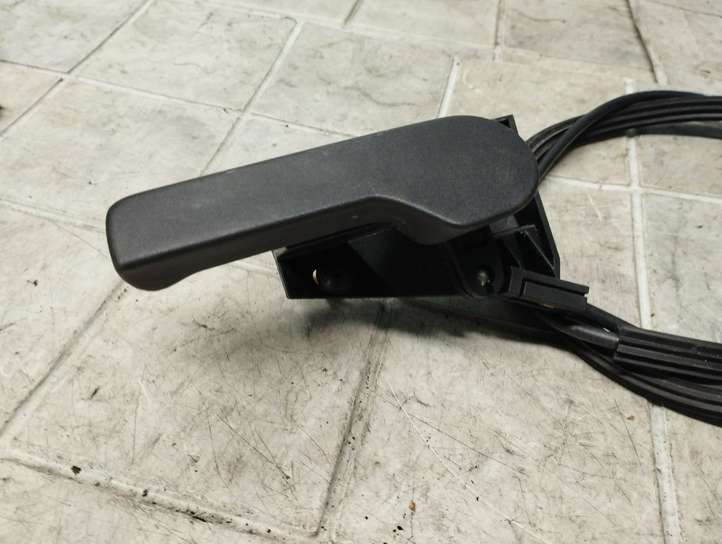 Volkswagen Tiguan (2007 - 2011)  1K1823633 Ручка капота