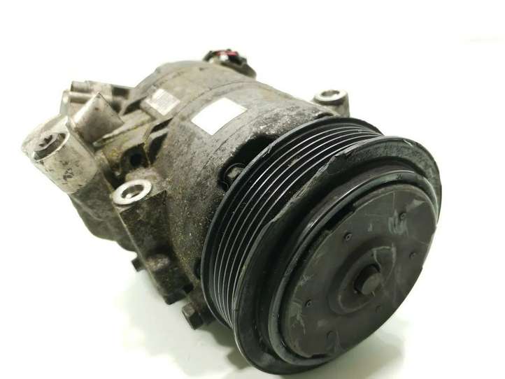 Skoda Fabia Mk2 (5J) (2007 - 2014)  6Q0820808F Компрессор (насос) кондиционера воздуха