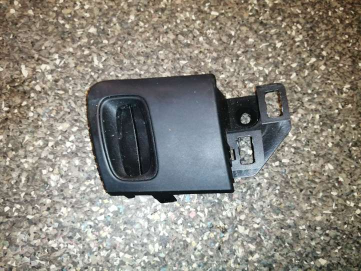 Audi A4 (2011 - 2015)  8K1905219A Другая деталь панели