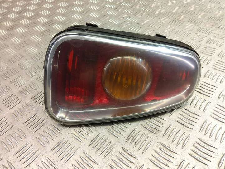 Mini One Cooper R50-53 (2000 - 2012)  89023373 Задний фонарь в кузове