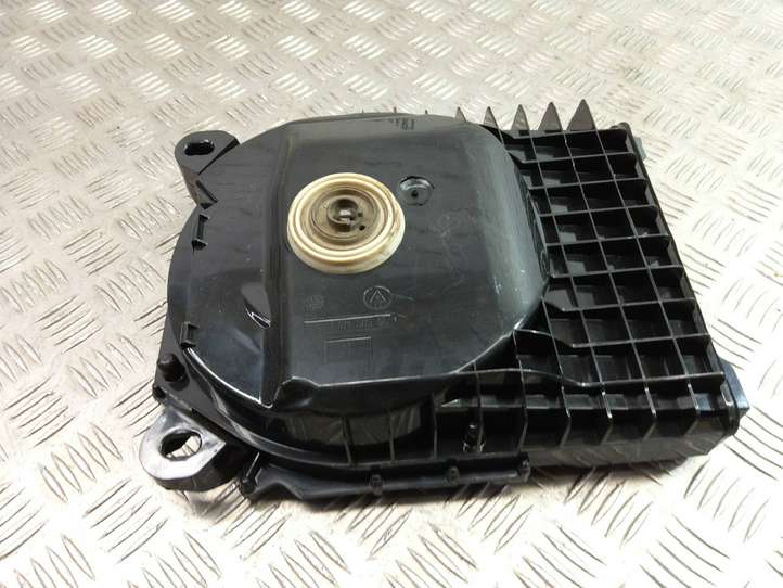 BMW 3 E90 E91 (2005 - 2012)  9143233 Громкоговоритель низкой частоты