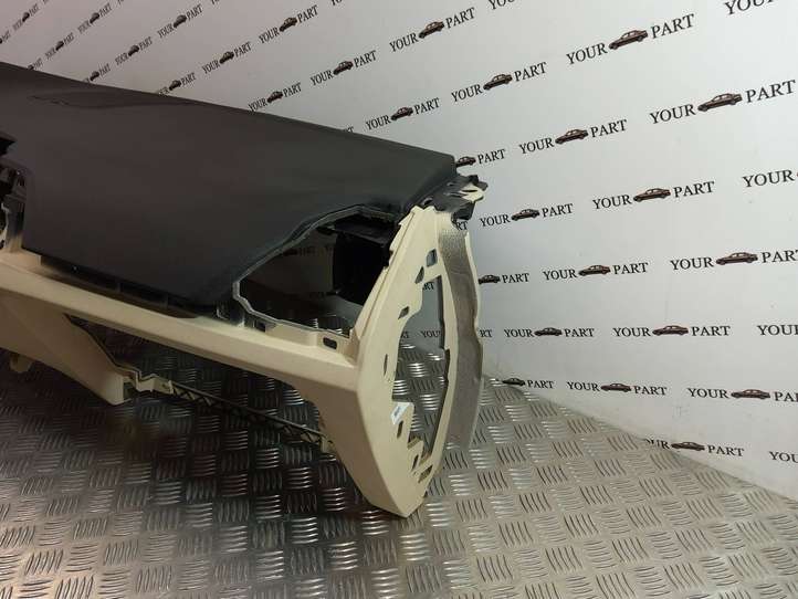 BMW X3 G01 (2018 - )  6721301 Панель