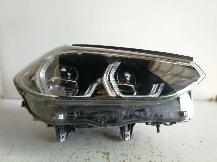 BMW X3 G01 (2018 - )  8739654 Передняя фара