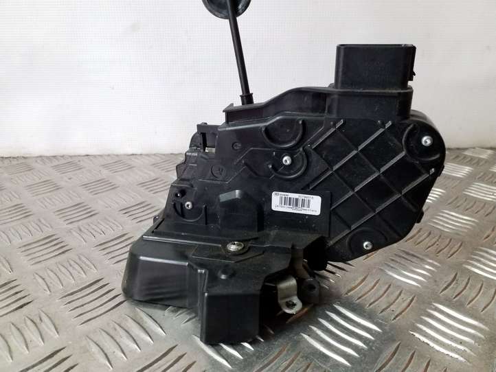 Volvo XC60 (2008 - 2013)  30799318 Замок задней двери