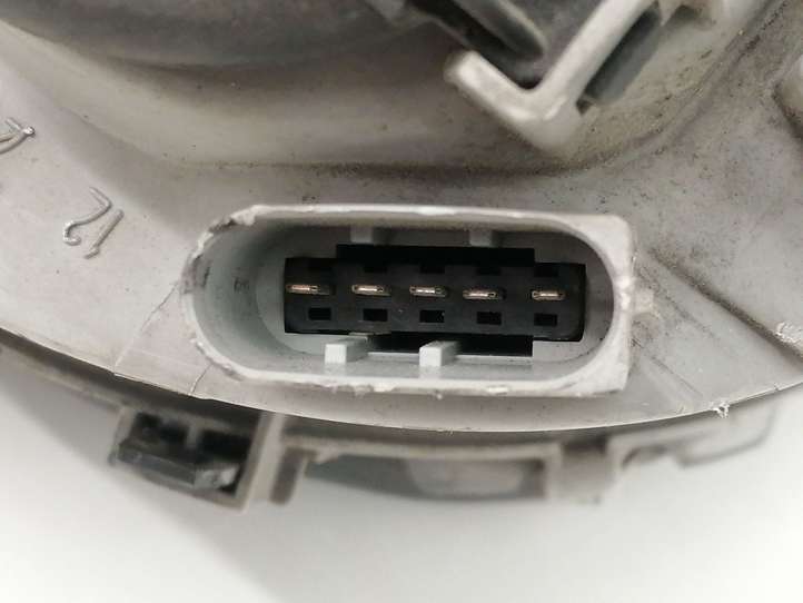 Mercedes-Benz C W203 (2000 - 2007)  A2038200261 Передняя фара