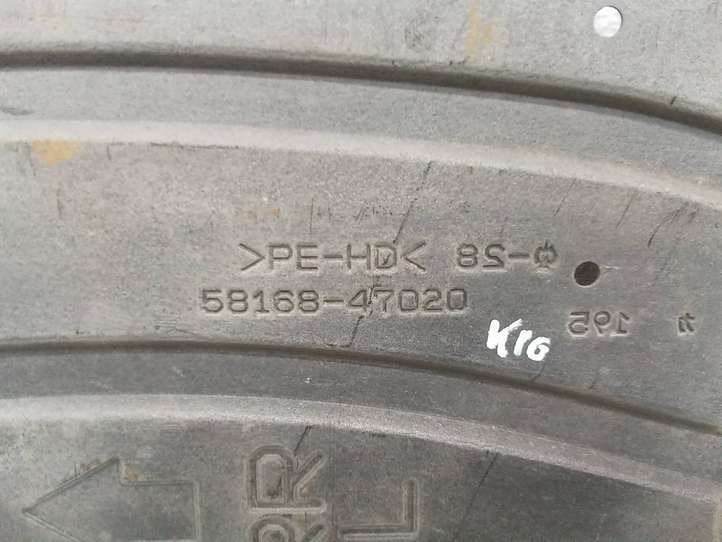 Toyota Prius (XW30) (2009 - 2015)  5816847020 Защита дна задней ходовой части