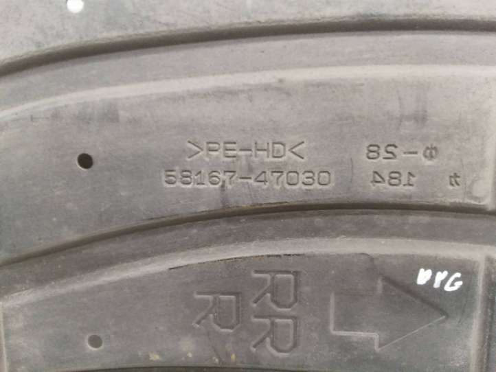 Toyota Prius (XW30) (2009 - 2015)  5816747030 Защита дна задней ходовой части