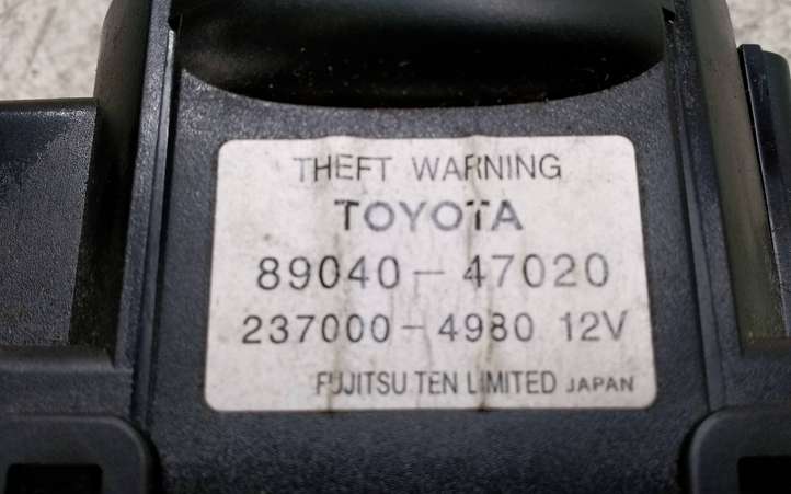 Toyota Prius (XW30) (2009 - 2015)  8904047020 Сирена сигнализации