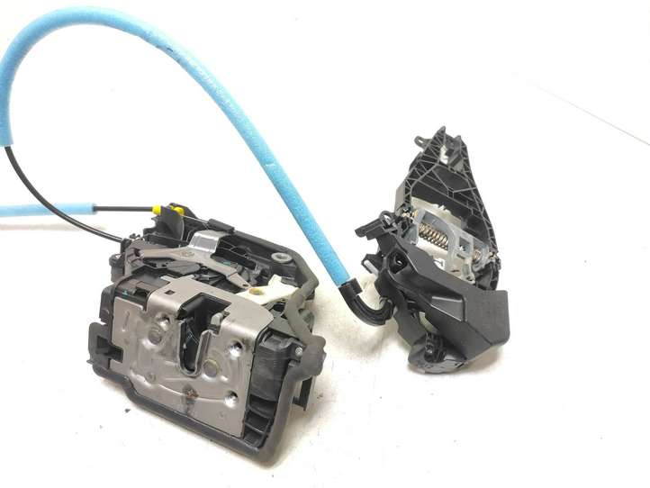 BMW X5 F15 (2013 - 2017)  7362786 Замок задней двери