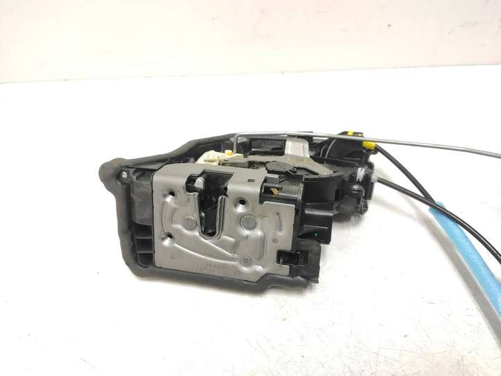 BMW X5 F15 (2013 - 2017)  7362785 Замок задней двери