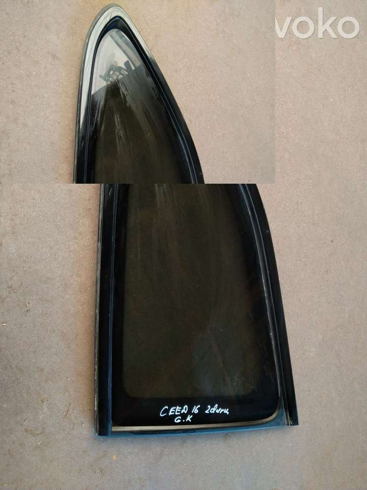 Kia Ceed (2015 - 2018)   Заднее боковое стекло кузова