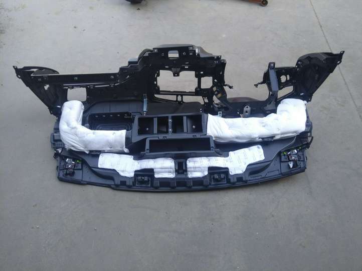 Kia Ceed (2015 - 2018)   Панель
