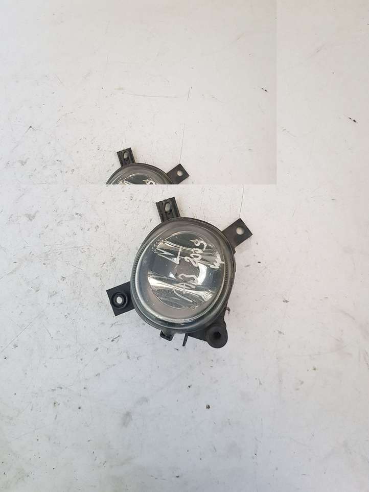 Audi A3/S3 8P (2004 - 2008)  8E0941699C Передняя противотуманная фара