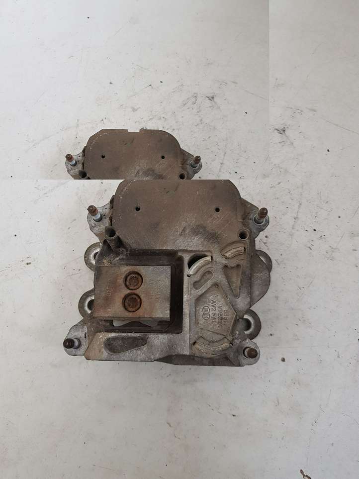 Audi A7 (2010 - 2014)  4G0399115E Подушка коробки передач