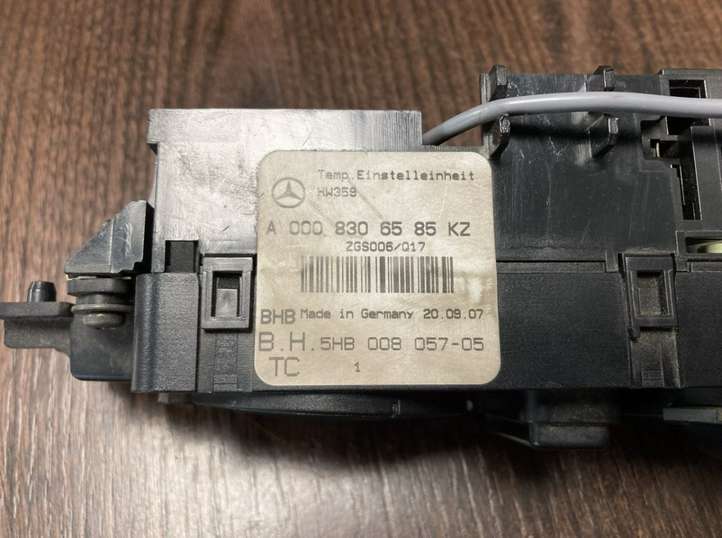 Mercedes-Benz Sprinter W901 W902 W903 W904 (1995 - 2007)  A0008306585 Другие включатели / ручки/ переключатели