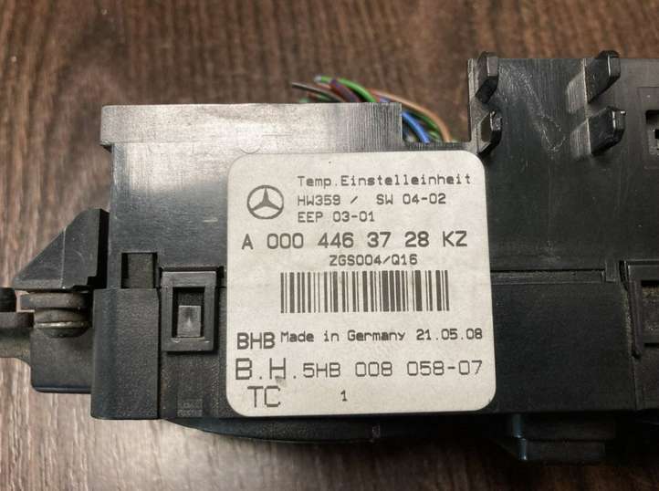 Mercedes-Benz Sprinter W901 W902 W903 W904 (1995 - 2007)  A0004463728KZ Другие включатели / ручки/ переключатели