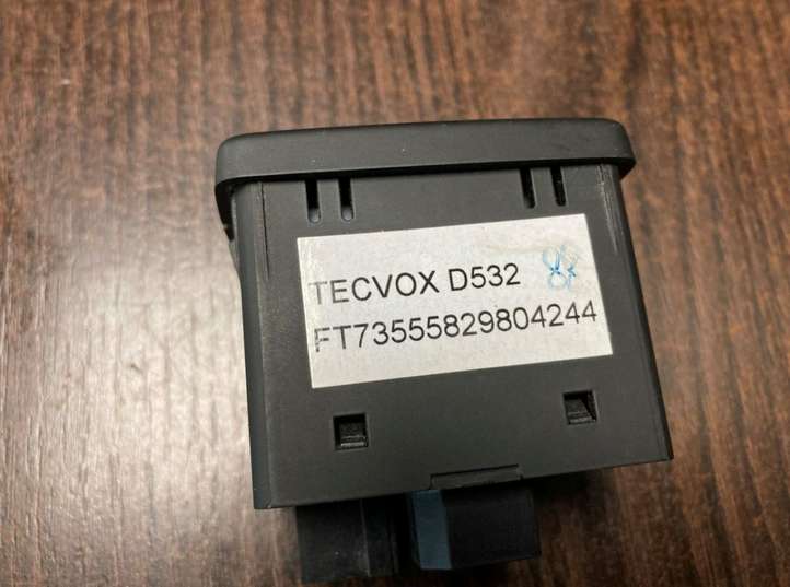 Buick Regal (2010 - 2016)  TECVOXD532 Разъем USB