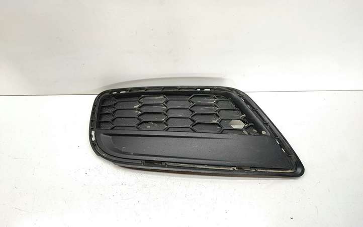BMW X3 F25 (2010 - 2017)  8050445 Нижняя решётка (из трех частей)