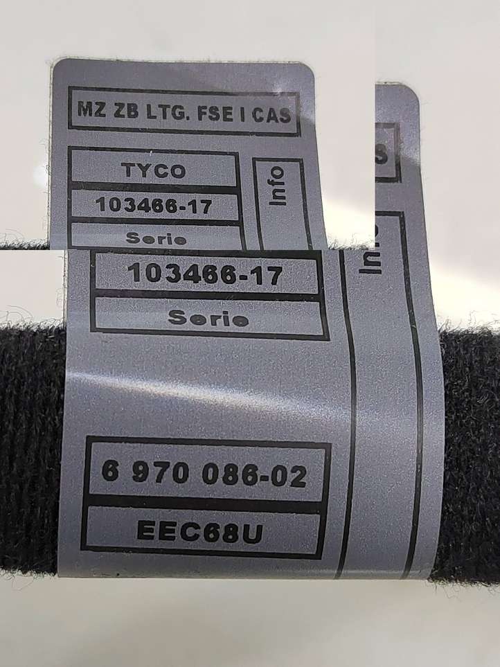 BMW 5 E60 E61 (2004 - 2010)  9110359 Включатель зажигания и стартера
