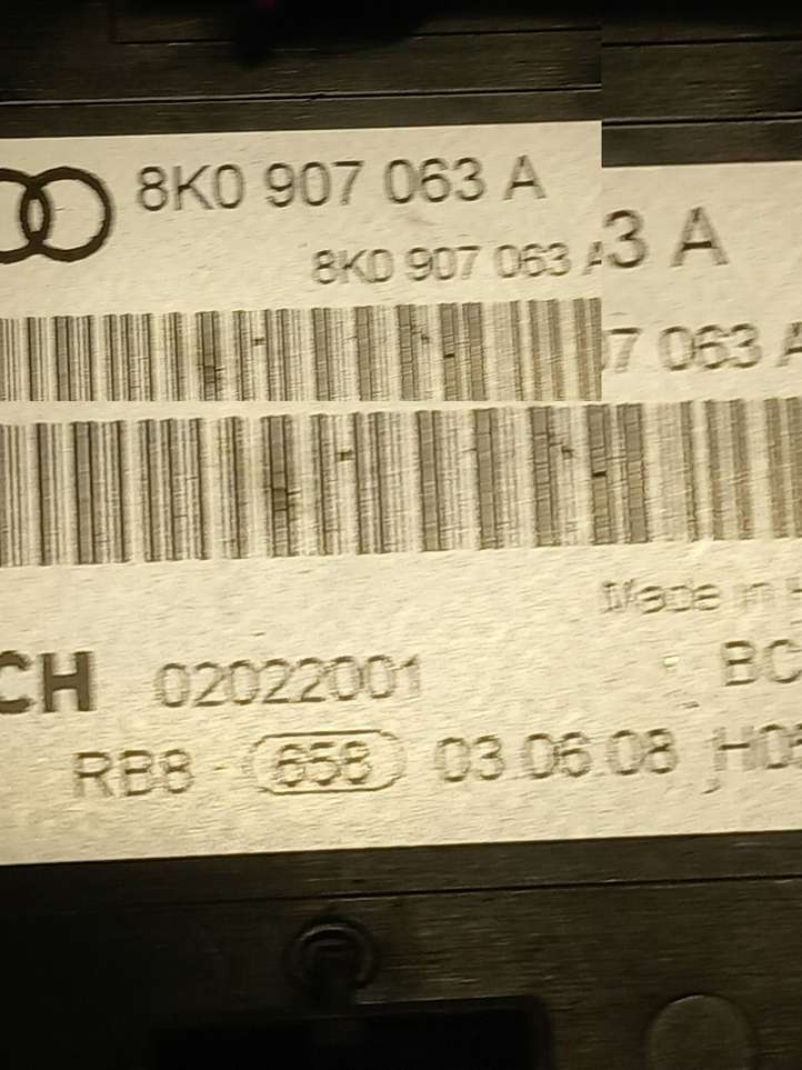 Audi A4 (2007 - 2011)  8K0907063A Mодуль kомфортa